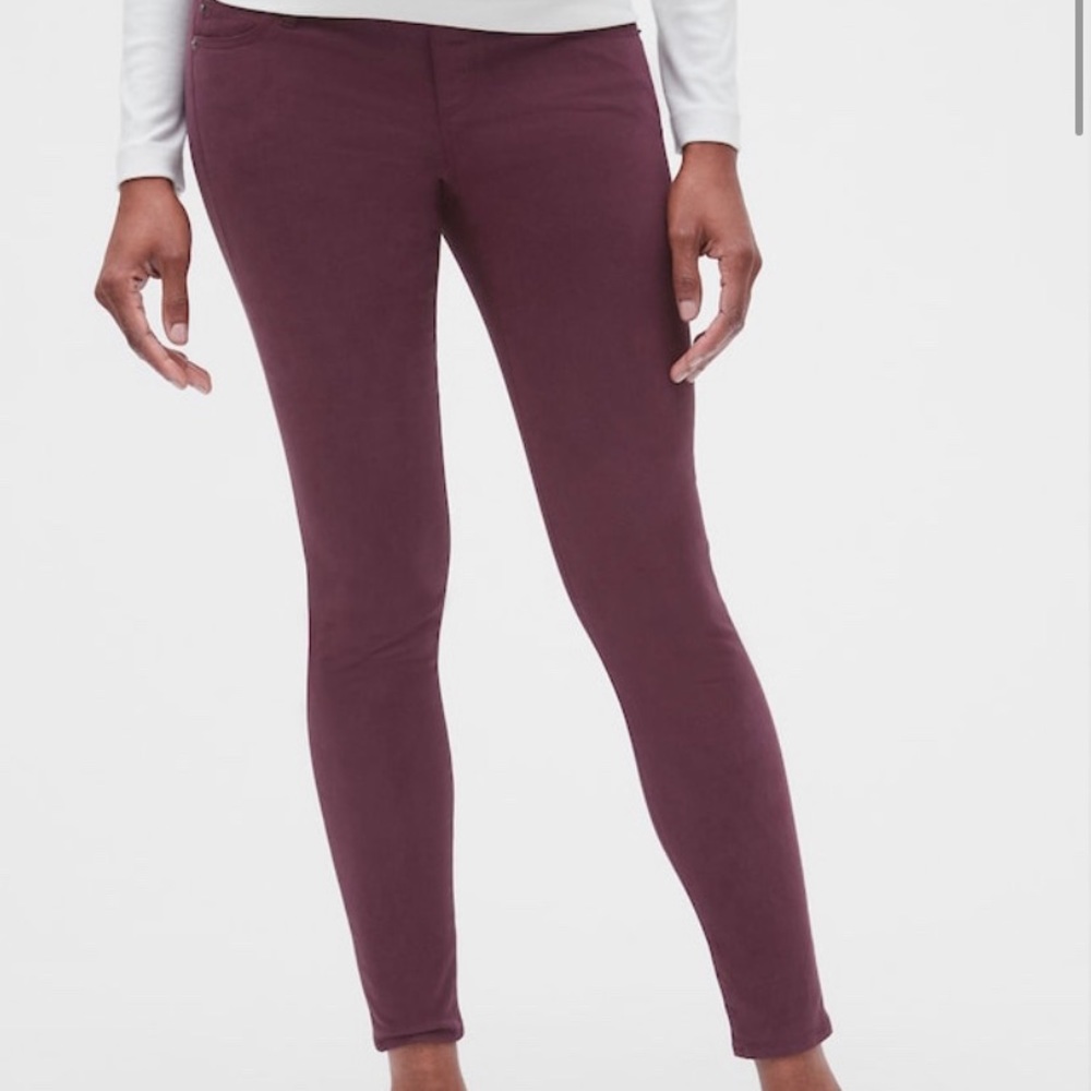 NWT Gap Maternity Full Panel Skinny Jeans (color)